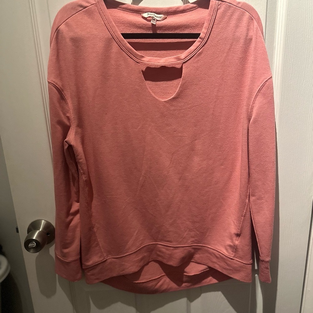 Juicy Couture Women's size M Pink High Low V-Cut Out Neckline Med Weight Long Sl - Picture 2 of 6